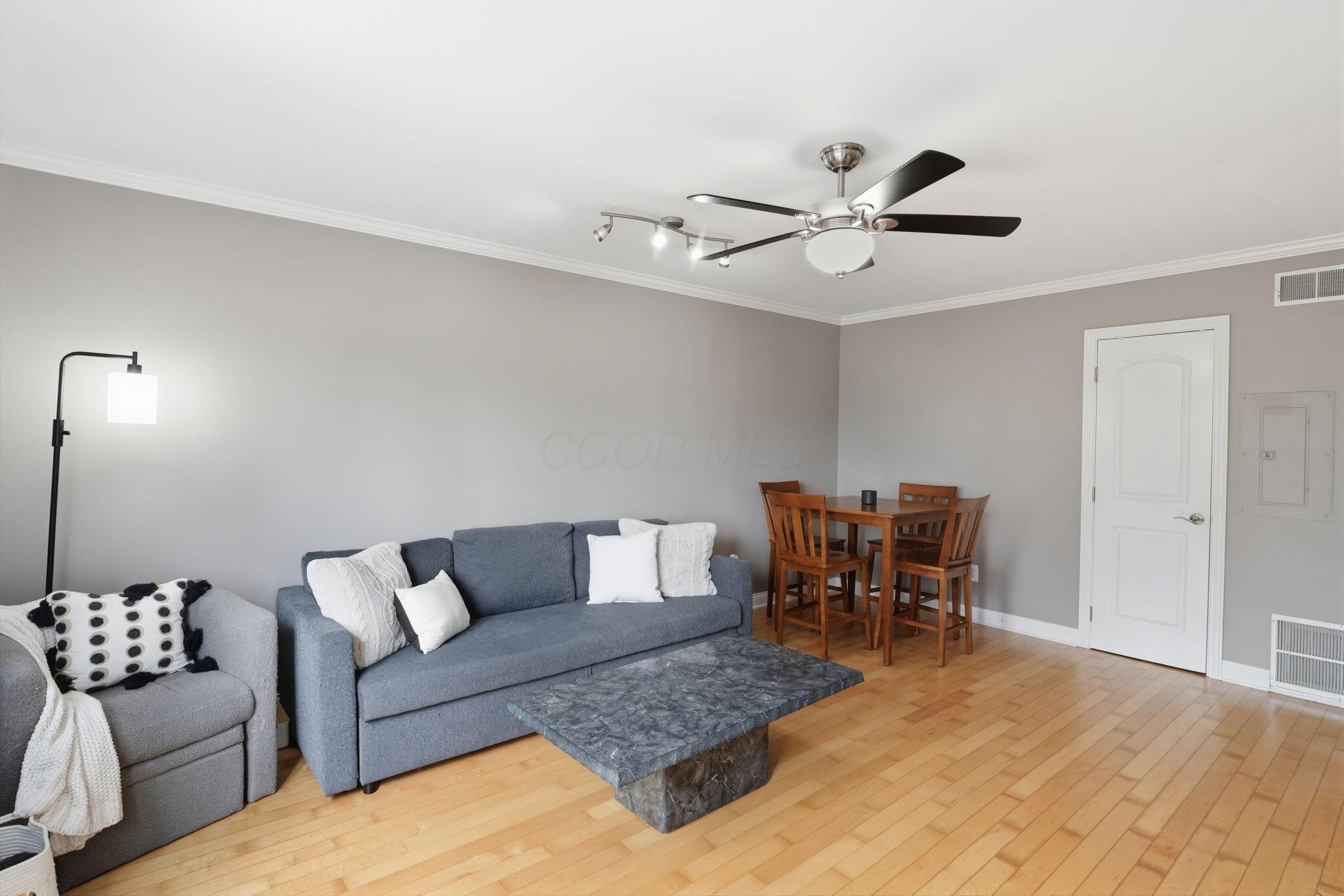 1397 Broadview Avenue 16