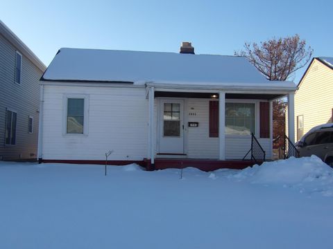 Tiny photo for 2593 Osceola Avenue, Columbus, OH 43211 (MLS # 226002970)