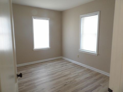 Tiny photo for 2593 Osceola Avenue, Columbus, OH 43211 (MLS # 226002970)