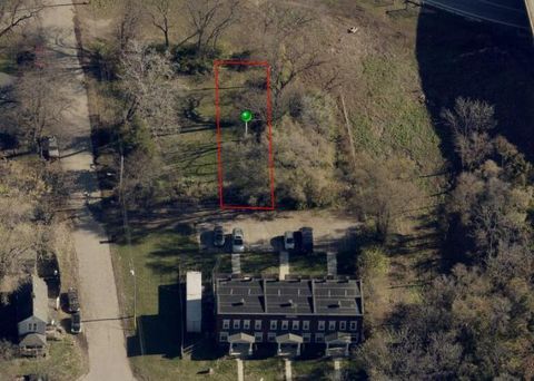 Photo of 0 Holton Avenue, Columbus, OH 43223 (MLS # 226013275)