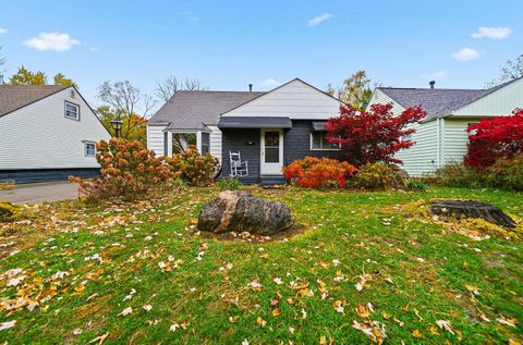 Photo of 1258 Urana Avenue, Columbus, OH 43224 (MLS # 225042548)