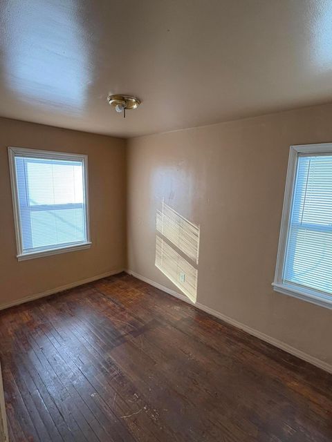 Tiny photo for 1437 E 19th Avenue, Columbus, OH 43211 (MLS # 225044853)