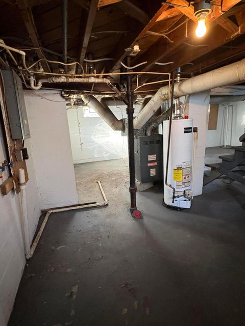 Tiny photo for 1437 E 19th Avenue, Columbus, OH 43211 (MLS # 225044853)