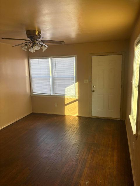 Tiny photo for 1437 E 19th Avenue, Columbus, OH 43211 (MLS # 225044853)