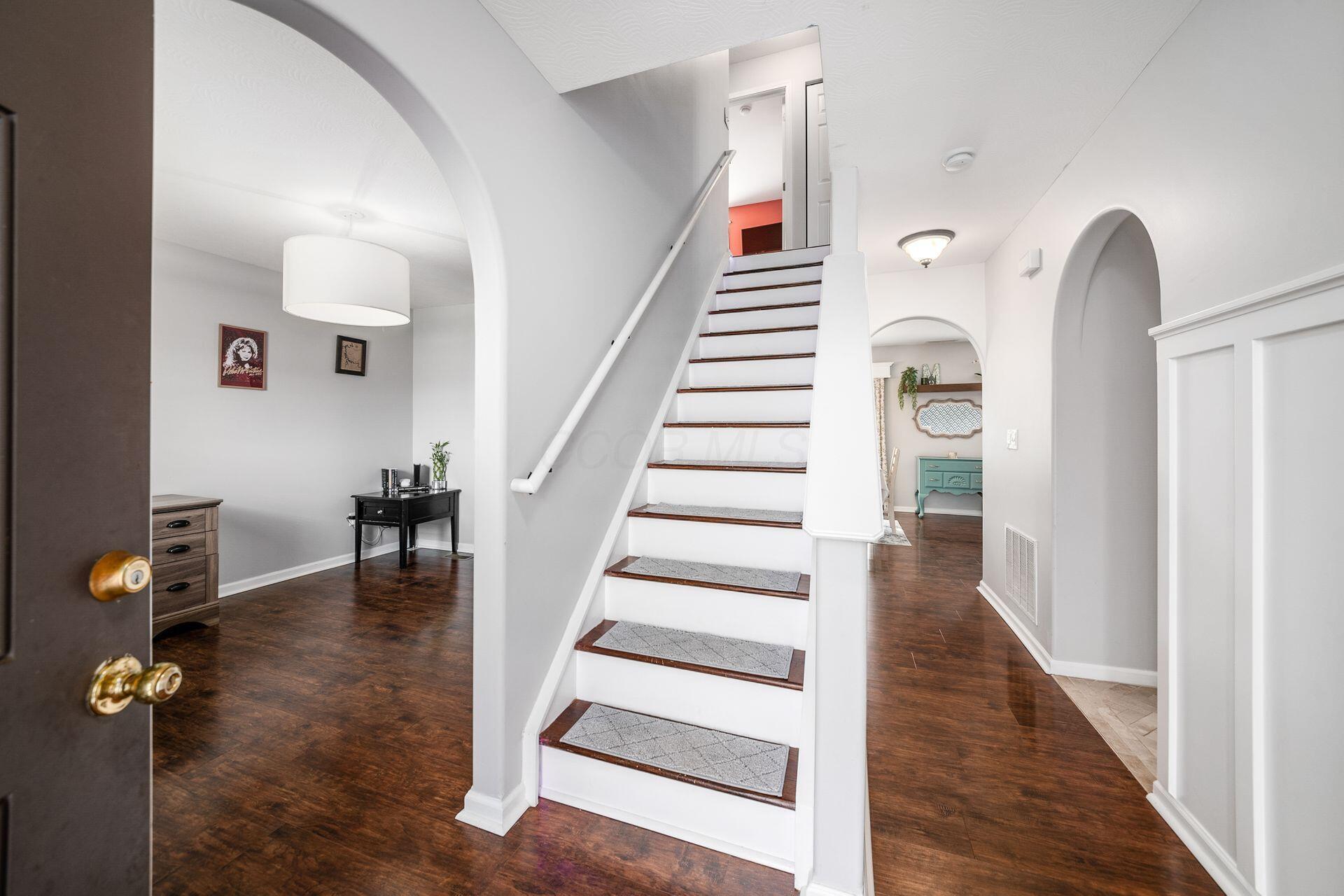 683 Corbel Drive, Marysville, Ohio image 3
