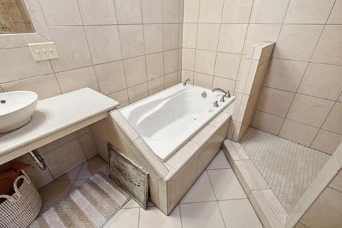 Tiny photo for 38 W High Street 3B #3B, Springfield, OH 45502 (MLS # 226000917)