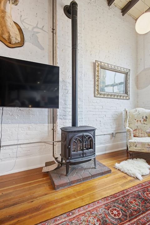 Tiny photo for 38 W High Street 3B #3B, Springfield, OH 45502 (MLS # 226000917)