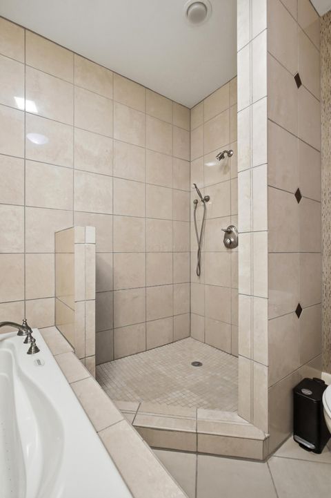 Tiny photo for 38 W High Street 3B #3B, Springfield, OH 45502 (MLS # 226000917)