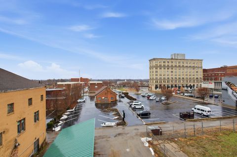 Tiny photo for 38 W High Street 3B #3B, Springfield, OH 45502 (MLS # 226000917)