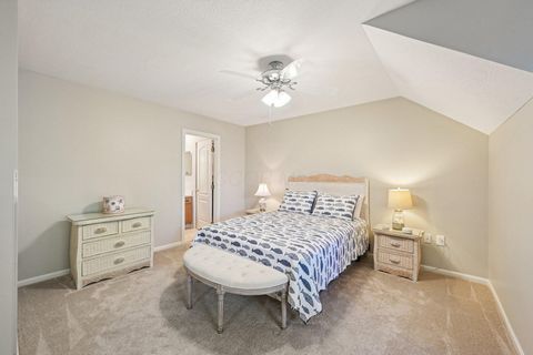 Tiny photo for 524 Commons Drive 524 #524, Powell, OH 43065 (MLS # 225039606)