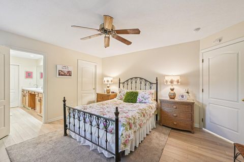 Tiny photo for 524 Commons Drive 524 #524, Powell, OH 43065 (MLS # 225039606)