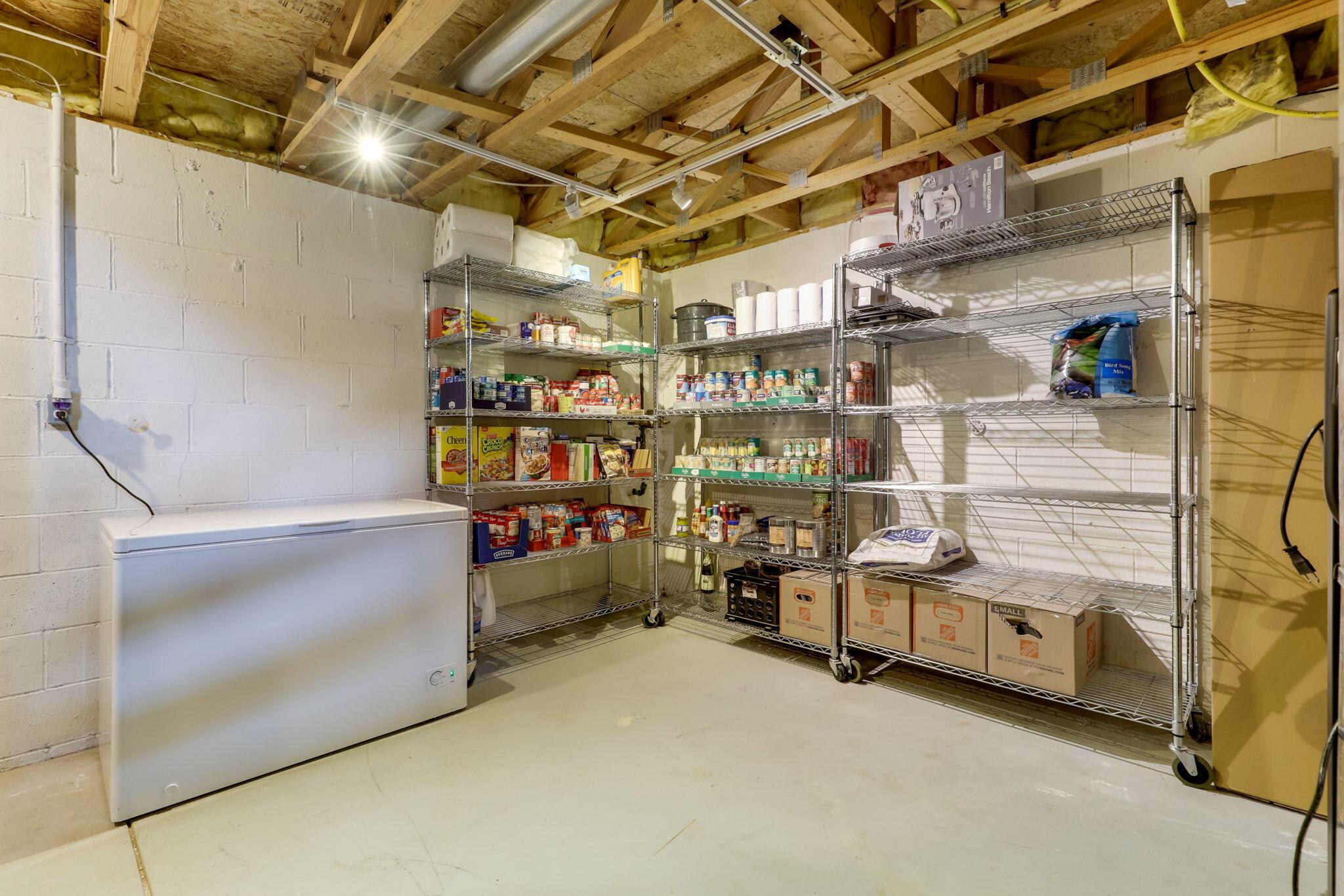 6582 Cloverlawn Circle, Canal Winchester, Ohio image 36