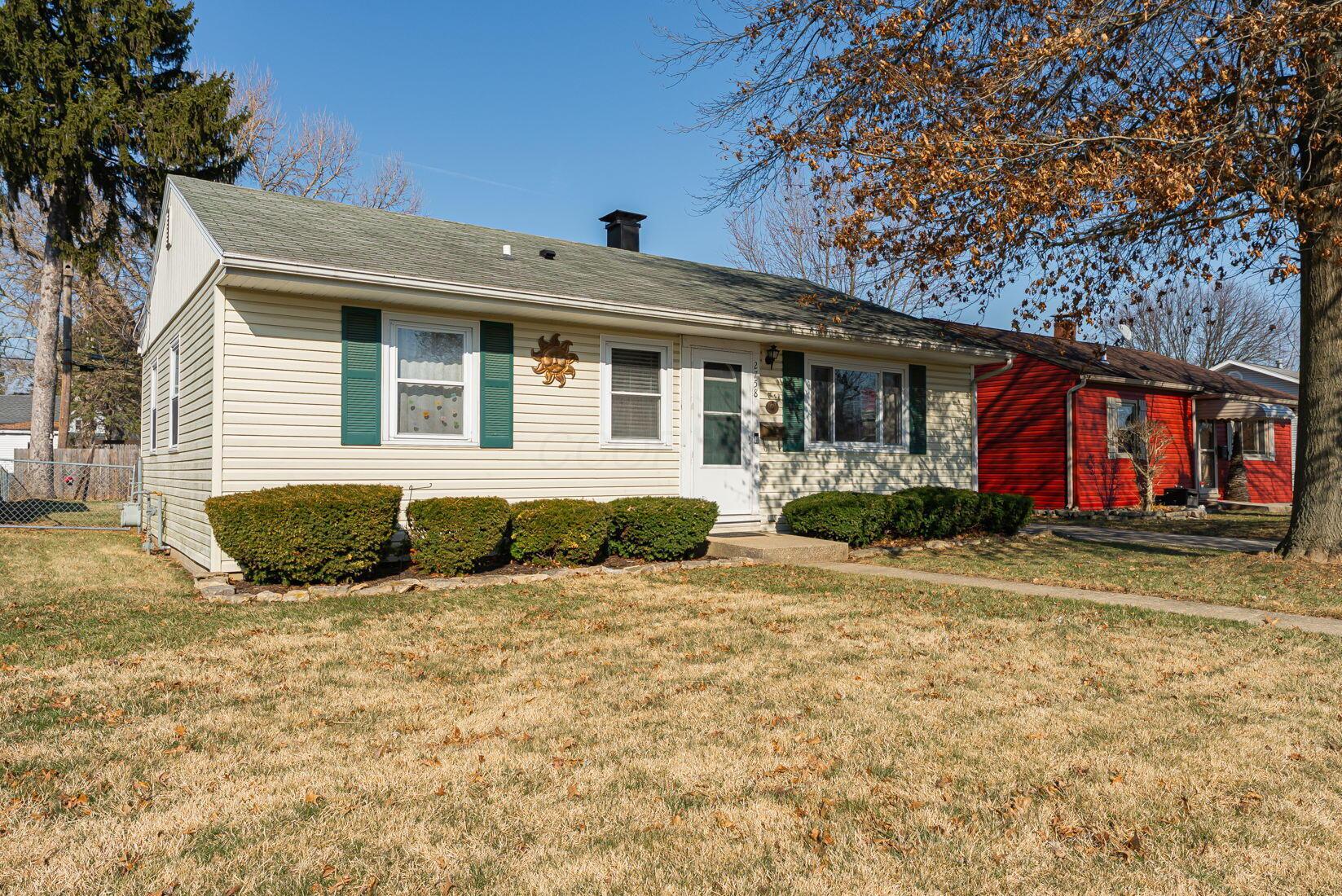 2758 Dorothy Layne Avenue, Springfield, Ohio image 4