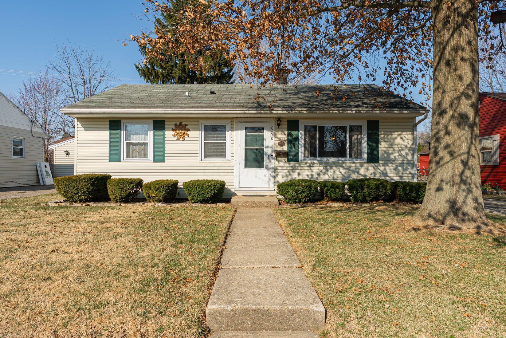 2758 Dorothy Layne Avenue, Springfield, Ohio image 24