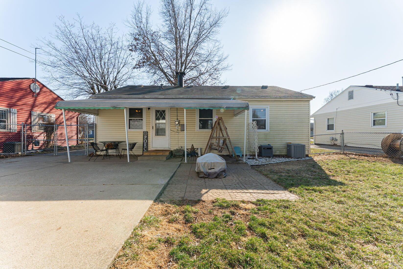 2758 Dorothy Layne Avenue, Springfield, Ohio image 31