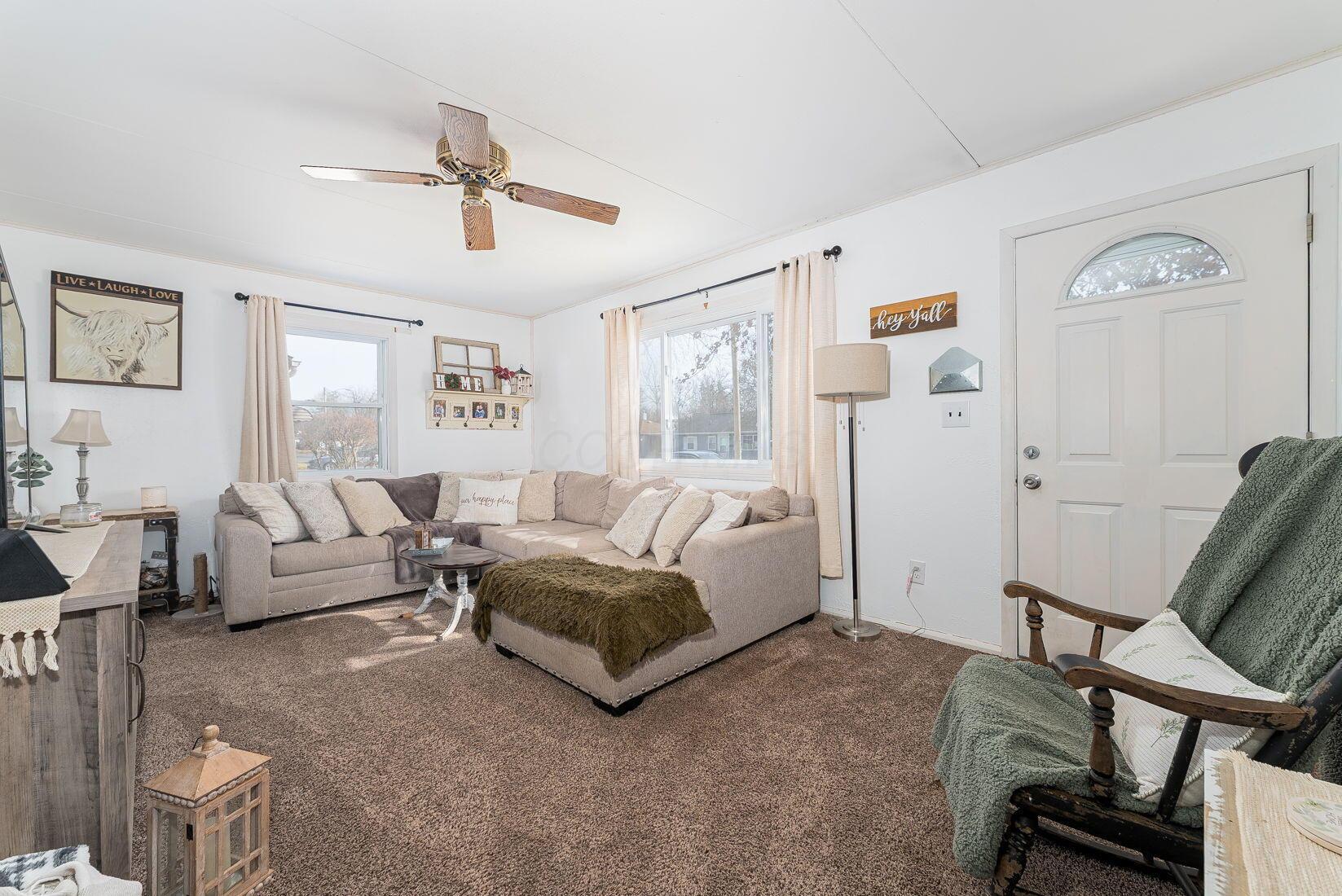 2758 Dorothy Layne Avenue, Springfield, Ohio image 8