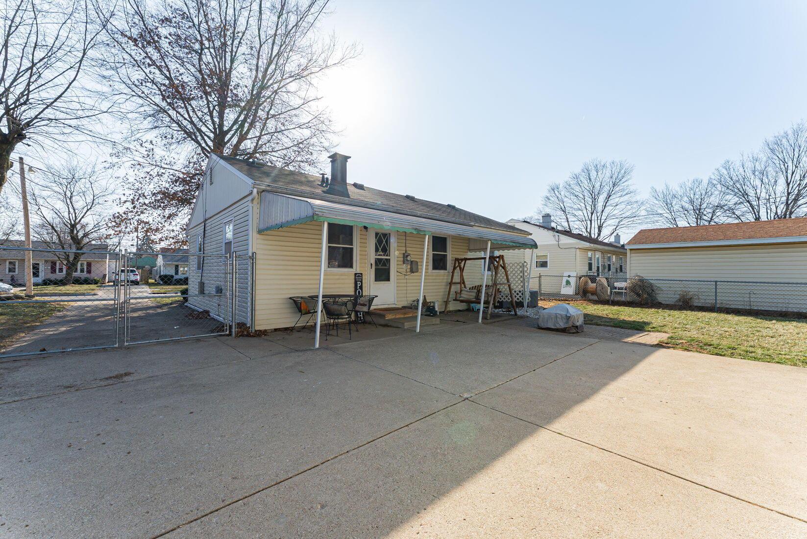 2758 Dorothy Layne Avenue, Springfield, Ohio image 34