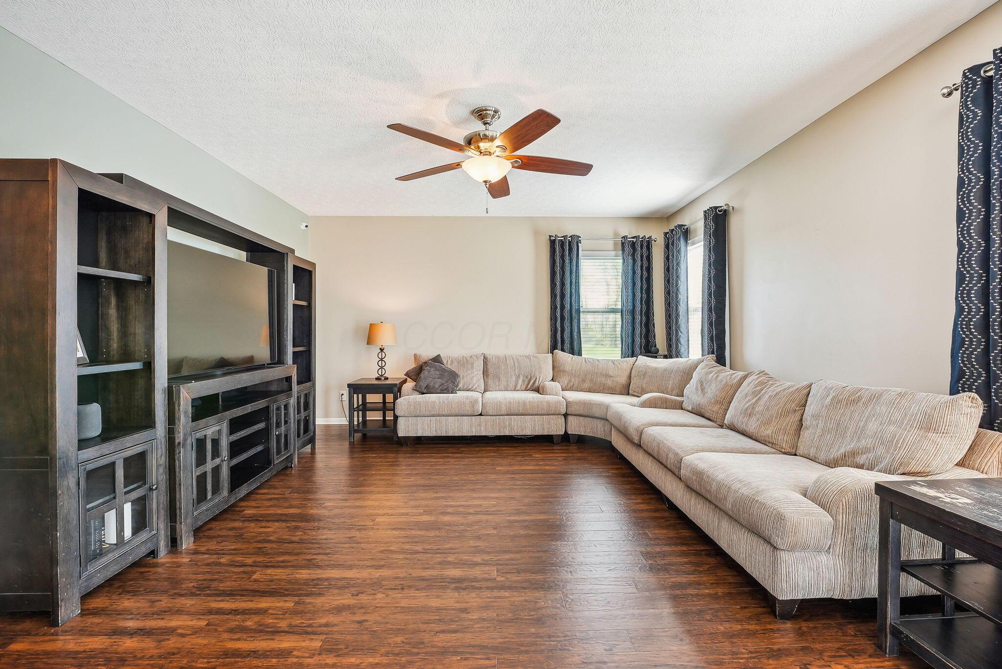 7802 Waggoner Trace Drive, Blacklick, Ohio image 18