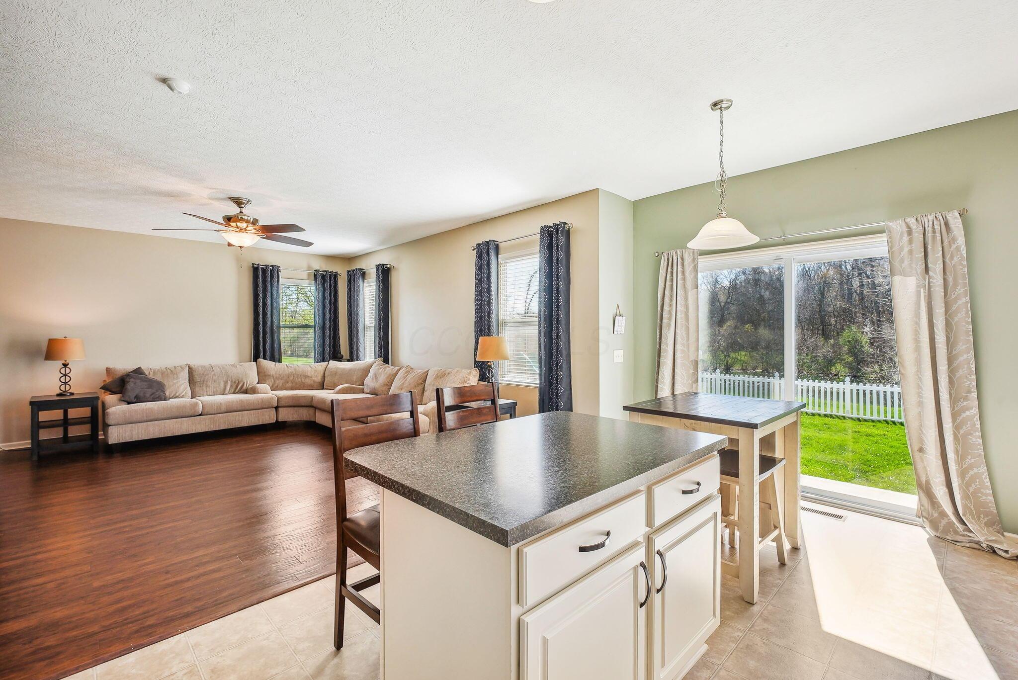 7802 Waggoner Trace Drive, Blacklick, Ohio image 24