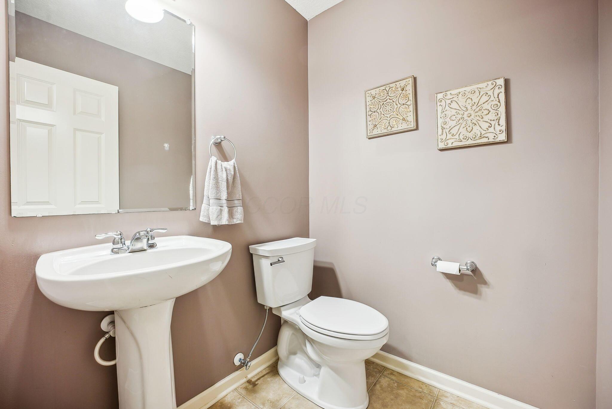 7802 Waggoner Trace Drive, Blacklick, Ohio image 15