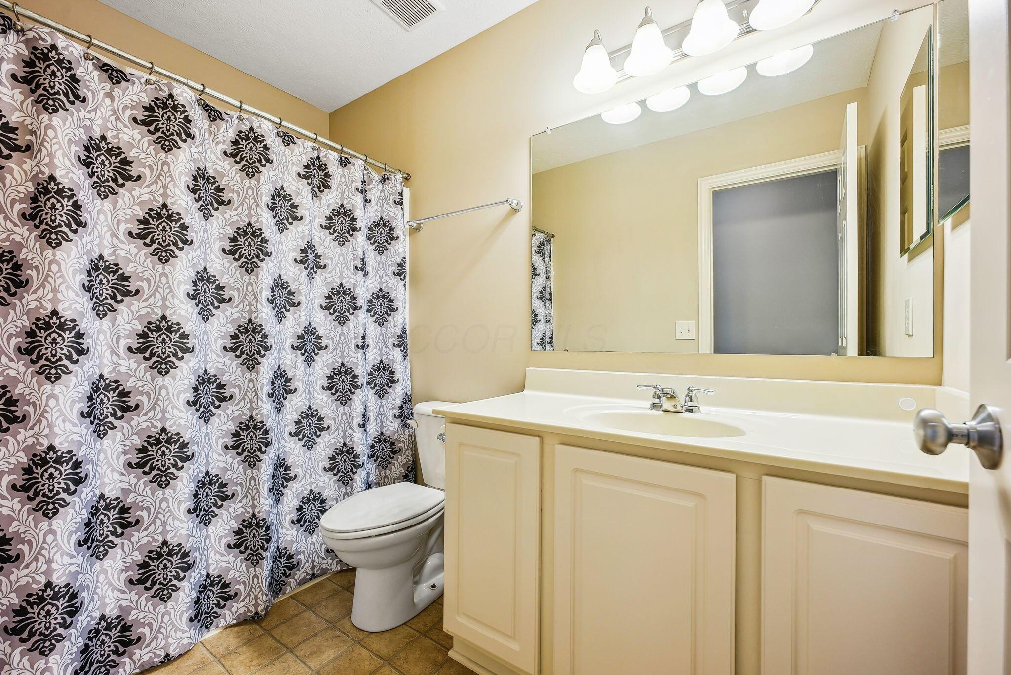 7802 Waggoner Trace Drive, Blacklick, Ohio image 36