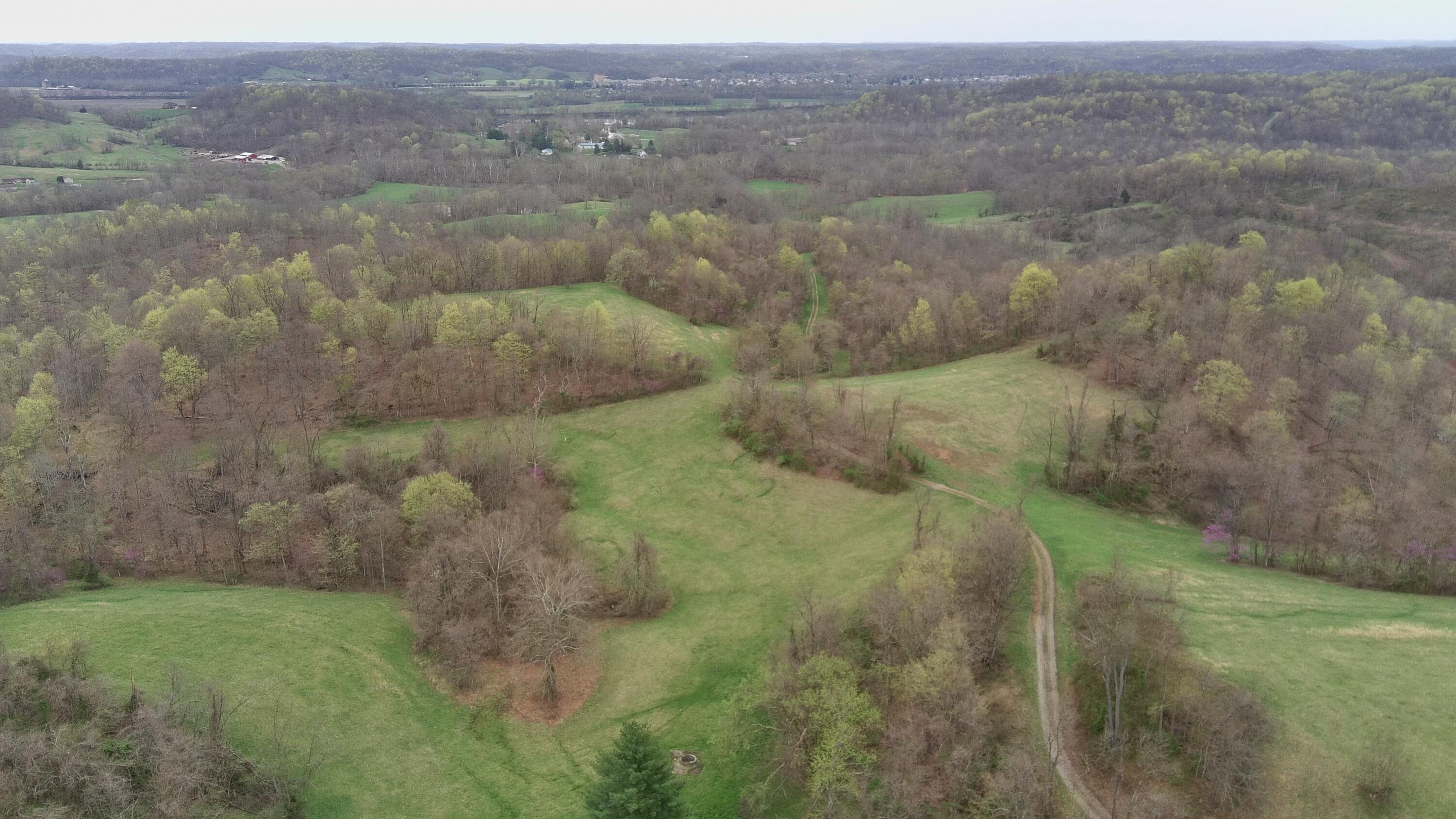213 Nelson Road, Gallipolis, Ohio image 44