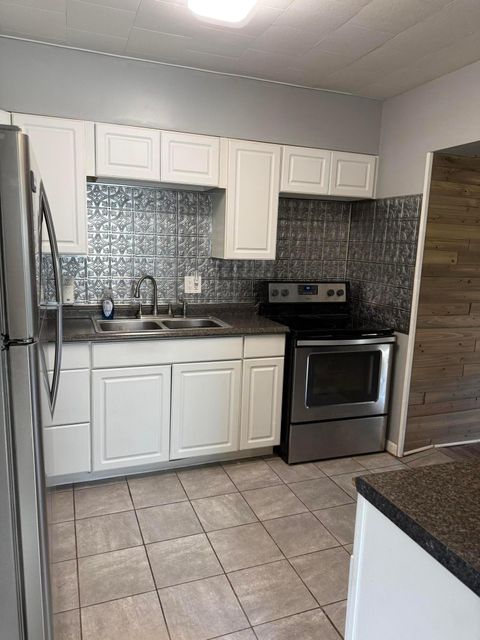 Tiny photo for 36 Putnam Avenue, West Jefferson, OH 43162 (MLS # 226005736)