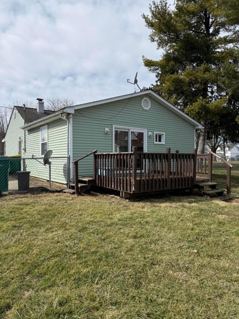 Tiny photo for 36 Putnam Avenue, West Jefferson, OH 43162 (MLS # 226005736)