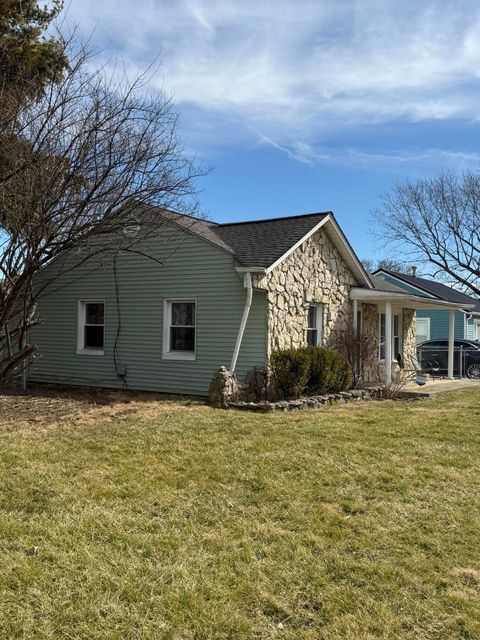 Tiny photo for 36 Putnam Avenue, West Jefferson, OH 43162 (MLS # 226005736)