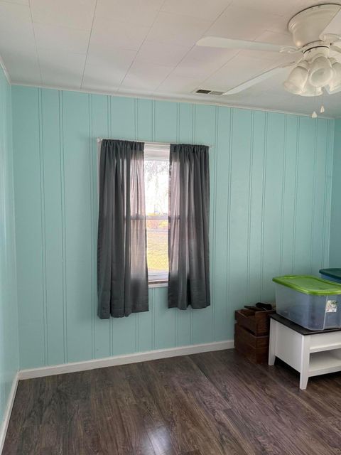 Tiny photo for 36 Putnam Avenue, West Jefferson, OH 43162 (MLS # 226005736)