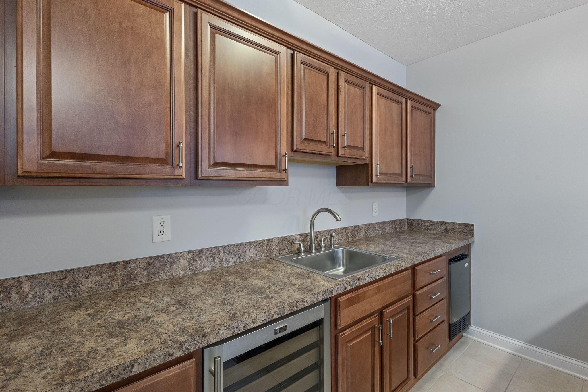 1924 Chateaugay Way, Blacklick, Ohio image 43