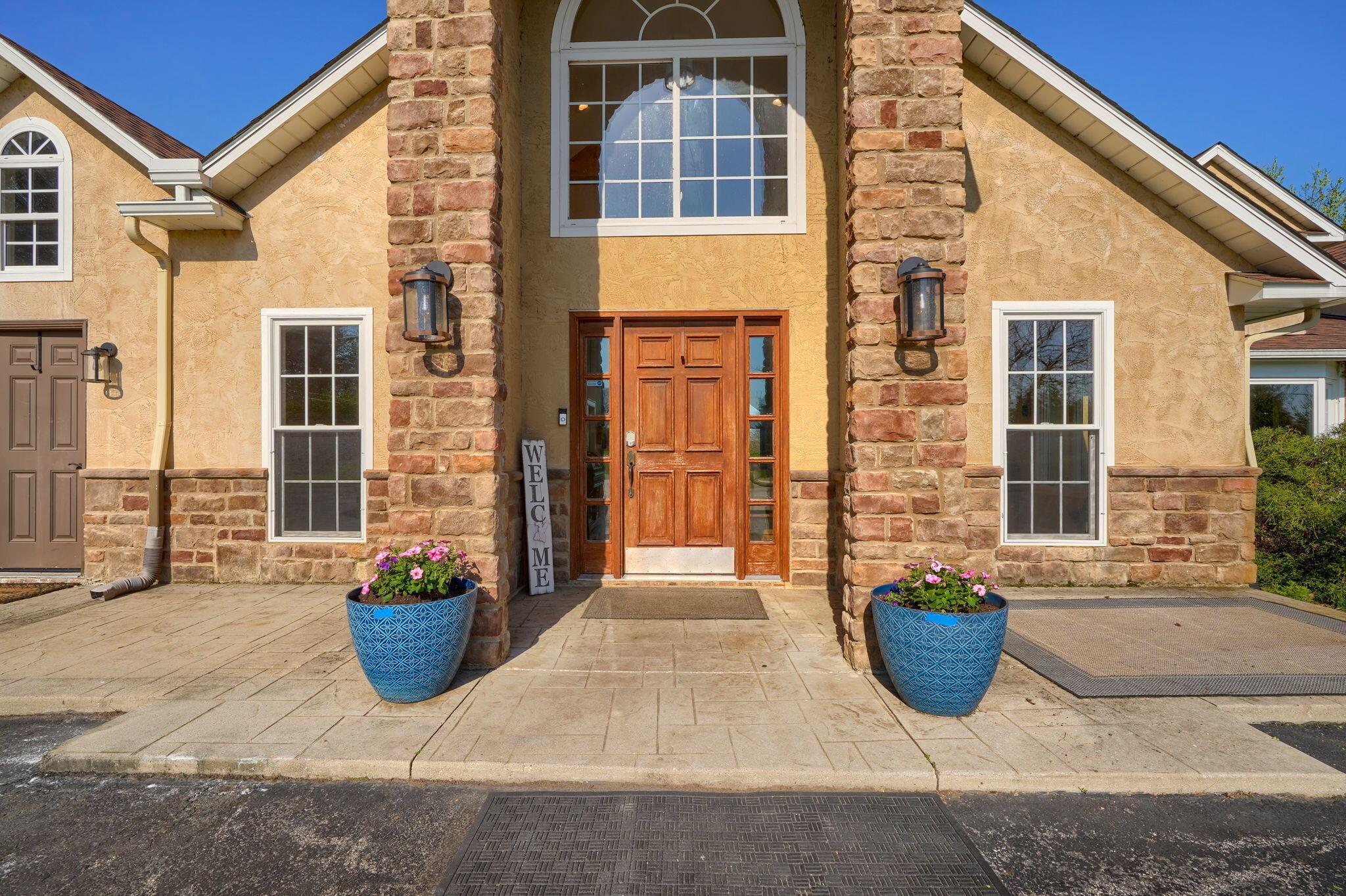 4251 Harrisburg Georgesville Road, Grove City, Ohio image 18