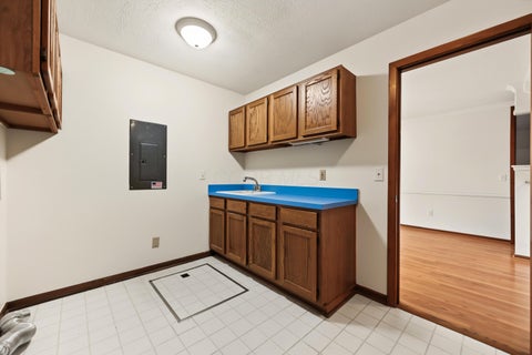 Tiny photo for 3163 Melbury Drive, Columbus, OH 43221 (MLS # 226040965)