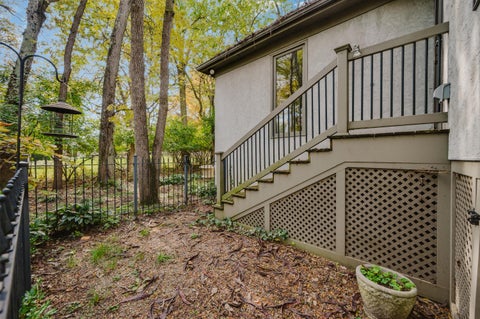 Tiny photo for 3163 Melbury Drive, Columbus, OH 43221 (MLS # 226040965)