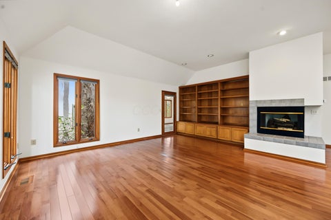 Tiny photo for 3163 Melbury Drive, Columbus, OH 43221 (MLS # 226040965)
