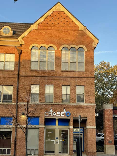 Photo for 7 W Lincoln Street