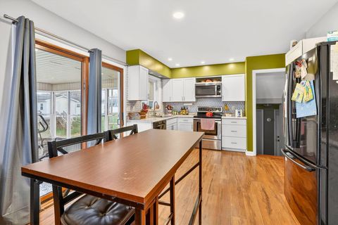 Tiny photo for 122 Columbia Drive, Waverly, OH 45690 (MLS # 225044596)