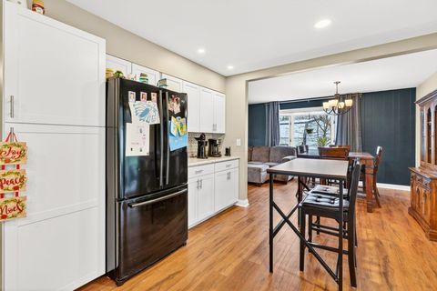 Tiny photo for 122 Columbia Drive, Waverly, OH 45690 (MLS # 225044596)