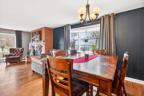 Tiny photo for 122 Columbia Drive, Waverly, OH 45690 (MLS # 225044596)