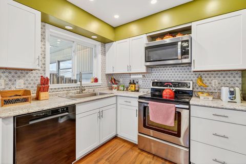 Tiny photo for 122 Columbia Drive, Waverly, OH 45690 (MLS # 225044596)