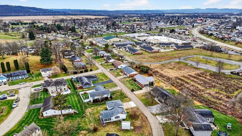 Tiny photo for 122 Columbia Drive, Waverly, OH 45690 (MLS # 225044596)