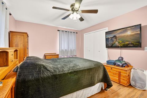 Tiny photo for 122 Columbia Drive, Waverly, OH 45690 (MLS # 225044596)