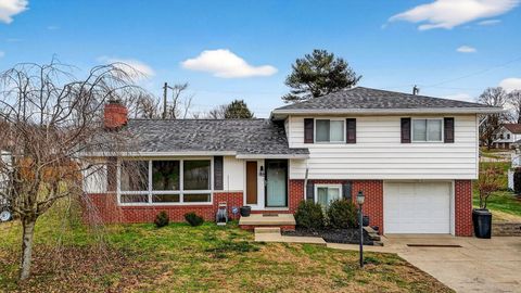 Tiny photo for 122 Columbia Drive, Waverly, OH 45690 (MLS # 225044596)