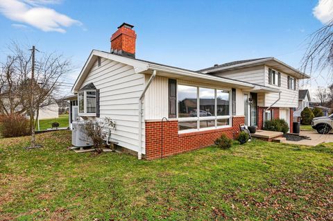 Tiny photo for 122 Columbia Drive, Waverly, OH 45690 (MLS # 225044596)