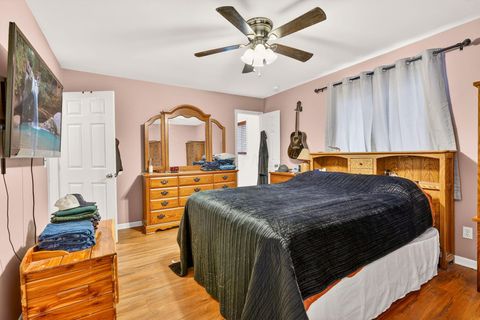 Tiny photo for 122 Columbia Drive, Waverly, OH 45690 (MLS # 225044596)