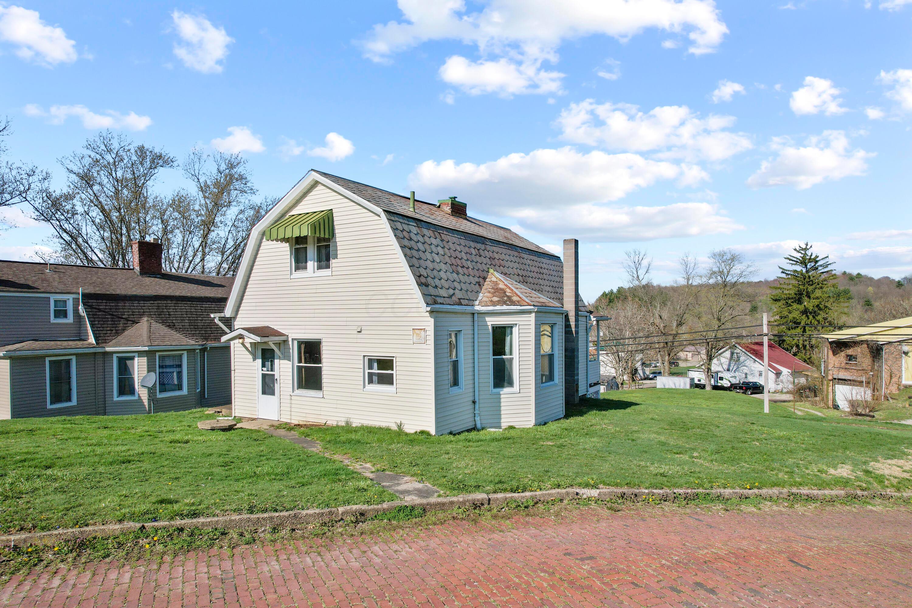 251 Zanesville Road, Roseville, Ohio image 33