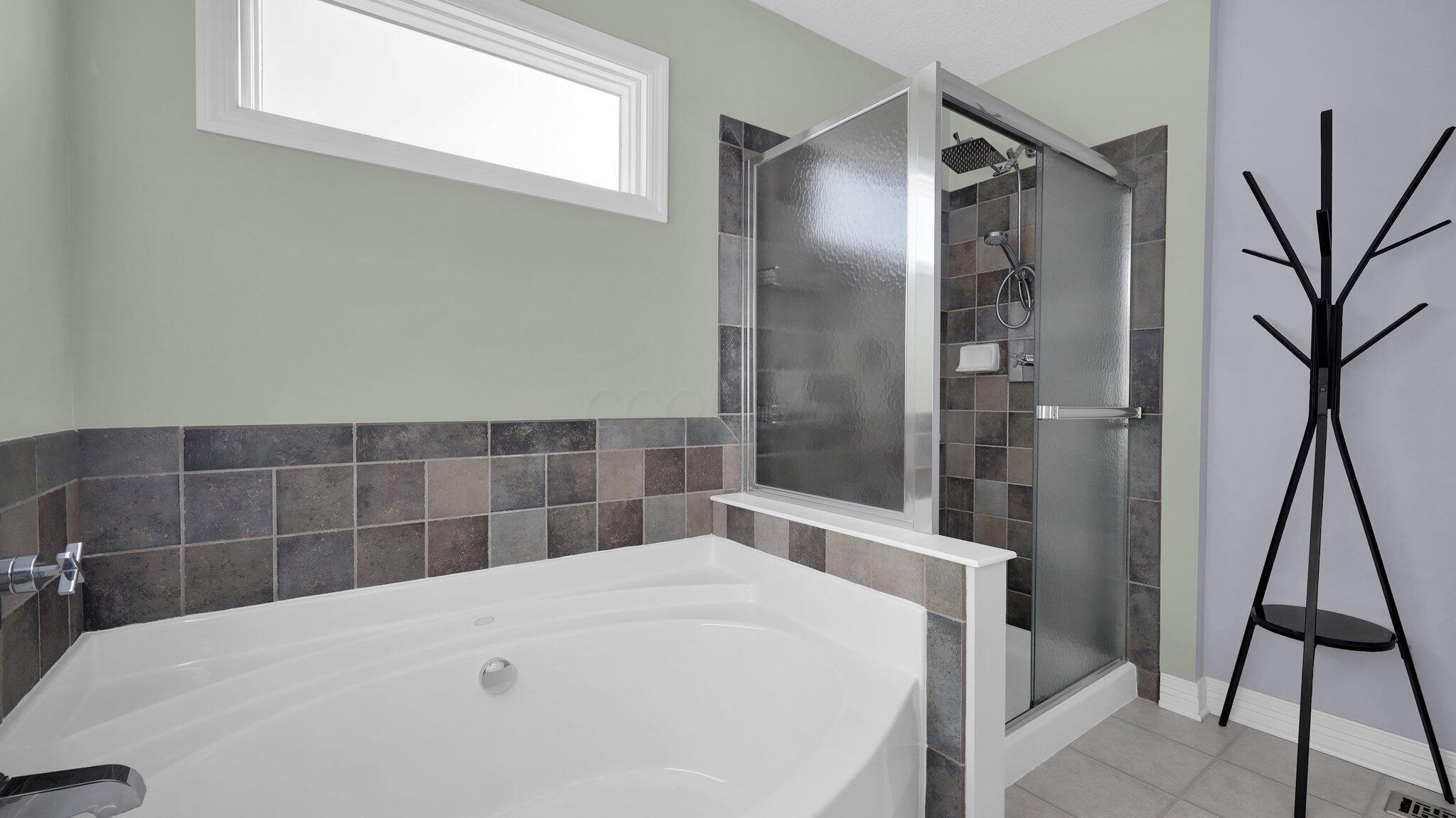 1147 Desert Willow Drive, Blacklick, Ohio image 30
