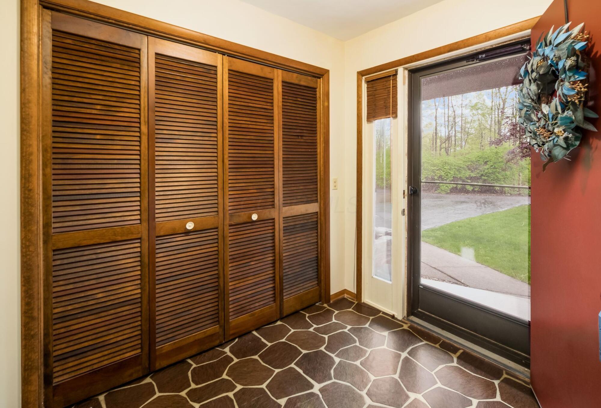 4381 Briarwood Drive, Urbana, Ohio image 3