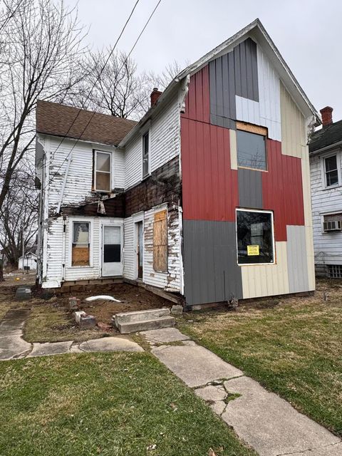 Photo of 223 Hedges Street, Mansfield, OH 44902 (MLS # 226004407)