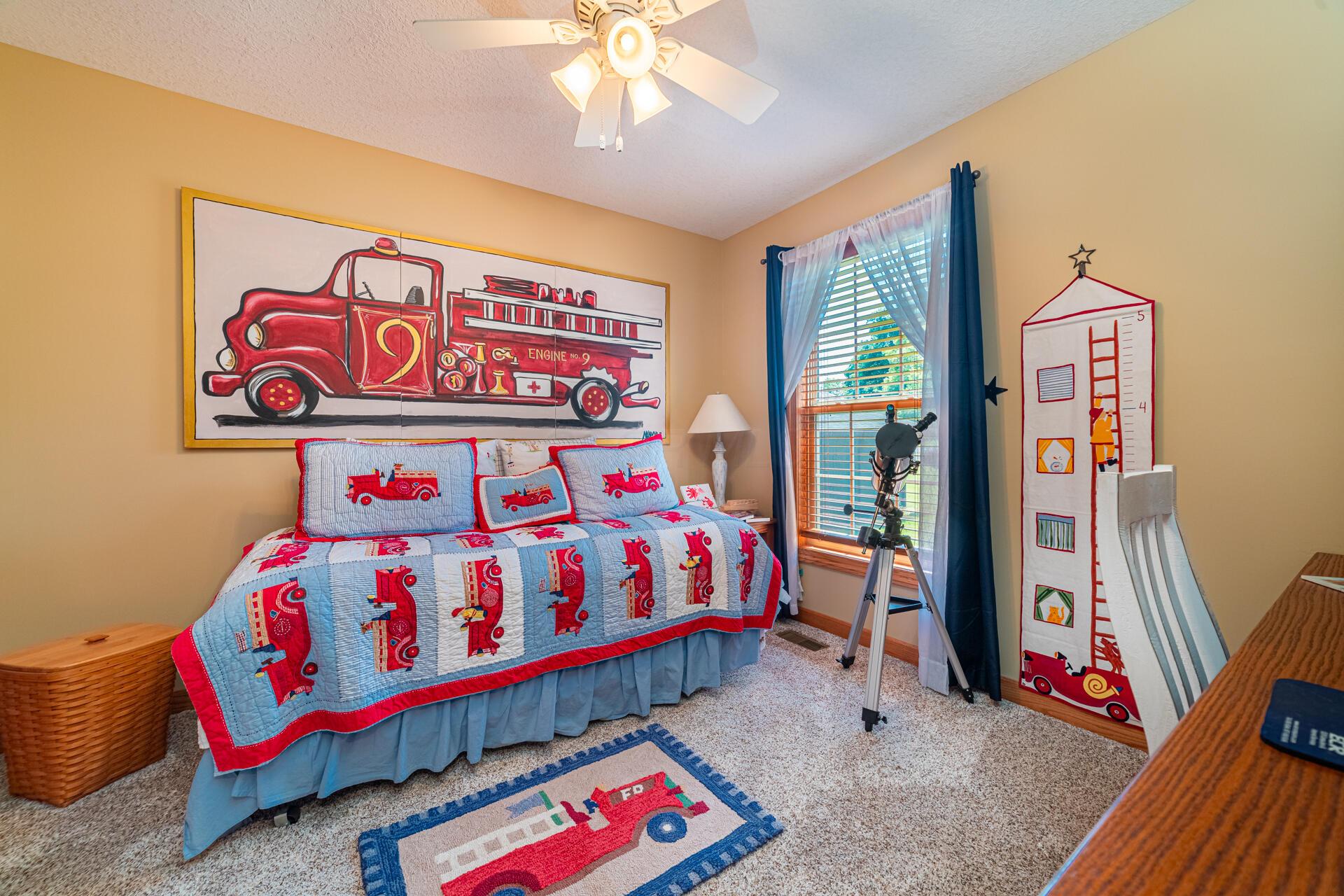 846 Fairway Drive, Howard, Ohio image 30
